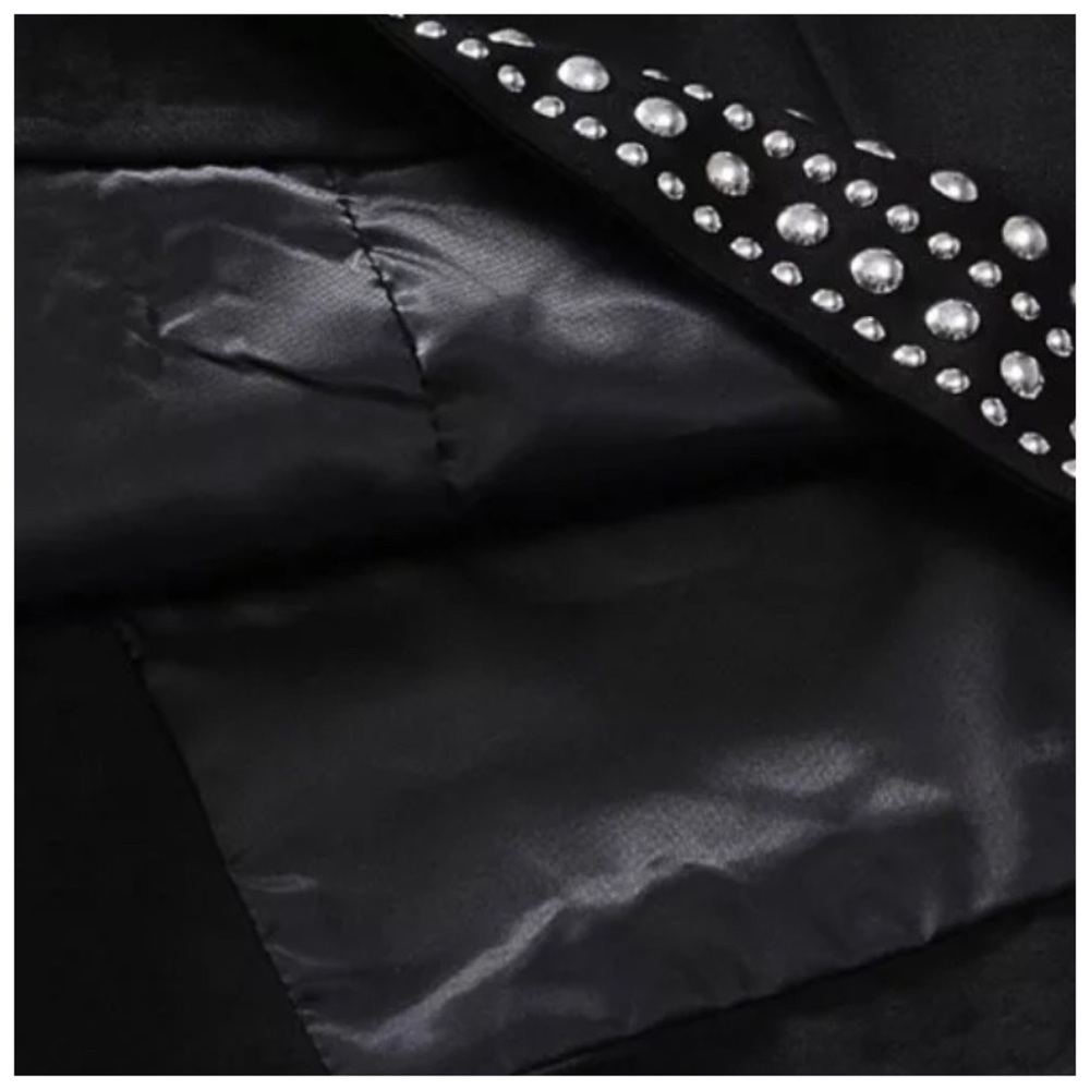 🌺 Black Metal Stud Asymmetrical Skirt - Picture 7 of 8